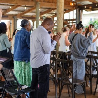 🙌 Come Worship With Us Today!
We’re wrapping up our Family Series strong — you don’t want to miss it!

🕙 10:00 AM
📍 La Venture Grove

Bring your family and come expecting God to move! 💛

See you soon!